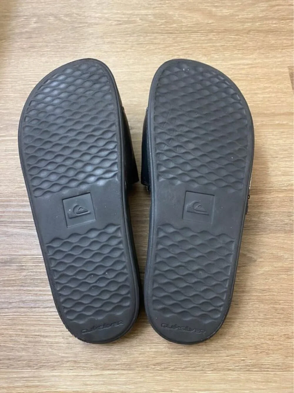 Quiksilver Black Hydro Squish Poolside Slides – Men’s – Size Unknown